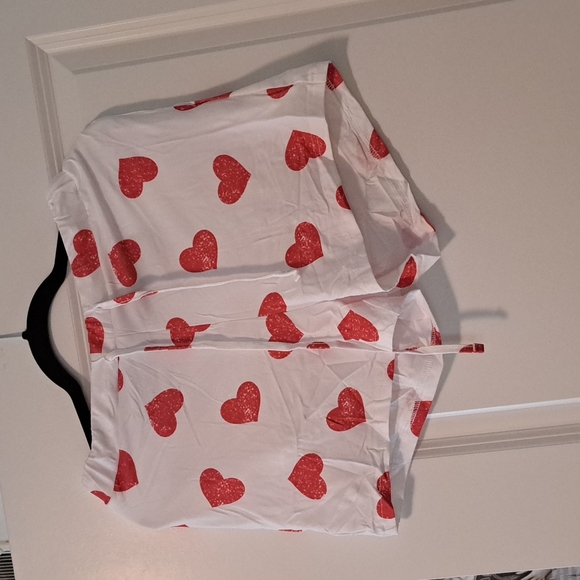 New Heart shorts lounge set - Picture 8 of 10